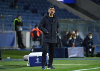 بورتو يفوز على بورتيمونينسي وينفرد بصدارة الدوري البرتغالي