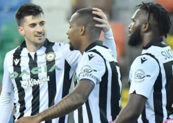 أودينيزي يتخطى كروتوني ويصعد لثمن نهائي كأس إيطاليا
