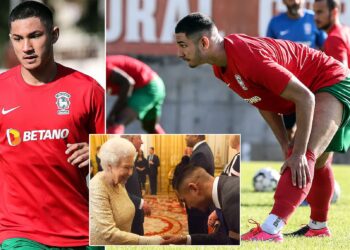 أغنى لاعب كرة قدم في العالم يغادر فريقه