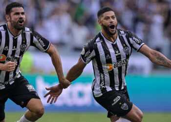 هالك يتوج بجائزة هداف الدوري البرازيلي