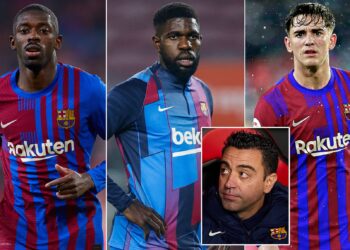 إصابة ثلاثي برشلونة ديمبلي وأومتيتي وغافي بكوفيد-19