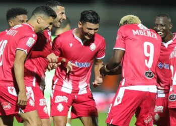 الوداد الرياضي يواصل التربع على صدارة البطولة الوطنية بعد تغلبه على مولودية وجدة