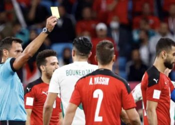 الاتحاد الجزائري ينفي تقدمه بشكوى ضد حكم مباراة مصر