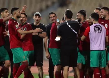 رغم البداية الإيجابية الأسود الكان… الجماهير المغربية يطغى عليها الحذر والتشاؤم