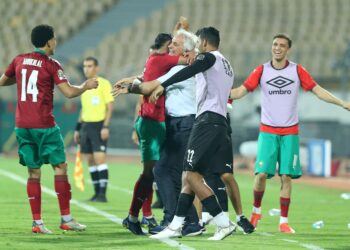 خليلوزيتش: “كنت صارما مع بوفال.. يجب أن يراوغ في منطقة العمليات وأن يسجل أهدافا كثيرة”