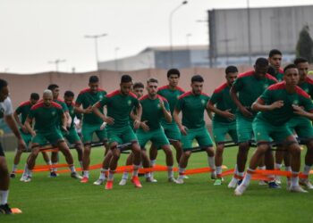 رحيمي وبنشرقي والشيبي بدائل متوقعة بالمنتخب المغربي ضد الغابون