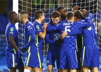 تشيلسي يهزم توتنهام بثنائية في قبل نهائي كأس الرابطة