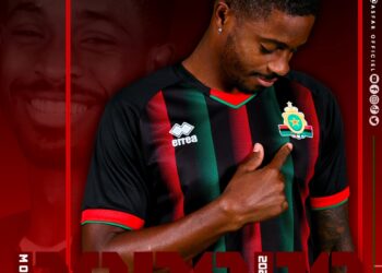 الجيش الملكي يجدد عقد اللاعب ديني بورغيس