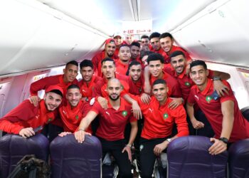 بعثة المنتخب الوطني المغربي الأول تتوجه إلى العاصمة الكاميرونية ياوندي