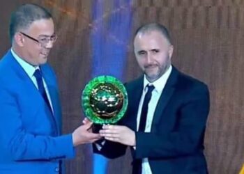 لقجع يرد الجزائريين بشأن “المؤامرة” التي يسعى إليها للإطاحة بمحاربي الصحراء