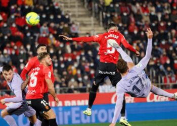 برشلونة يقهر غياباته بانتصار ثمين على مايوركا