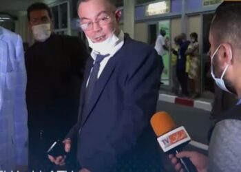 فوزي لقجع يرفض إعطاء تصريح للإعلام الجزائري في الكاميرون