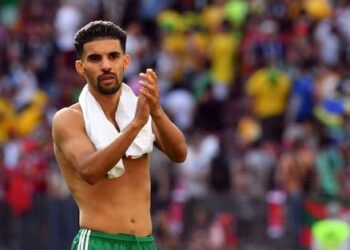 فاخر يكشف وقائع مضحكة مع مبارك بوصوفة في بلجيكا