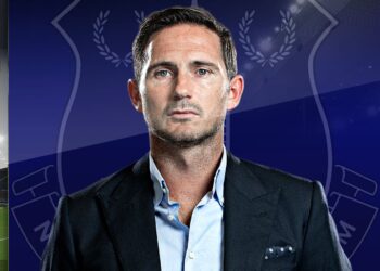 لامبارد يوافق على تدريب إيفرتون لمدة عامين ونصف العام