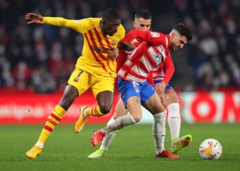 برشلونة يتعثر بالتعادل مع غرناطة في “الليغا”