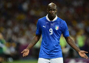 مانشيني يعيد بالوتيلي إلى إيطاليا للمرة الأولى منذ 2018