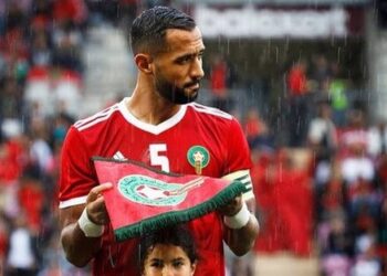 بنعطية: كنت ساخطا كلما طلب مني إقناع لاعب باللعب مع الأسود