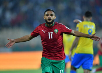 نادي إسباني عملاق يرغب في التعاقد مع بوفال