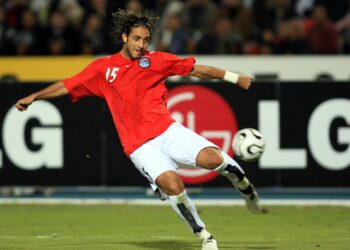 ميدو …مصر والكاميرون تآمرتا لإقصاء الجزائر في “كان” 2004