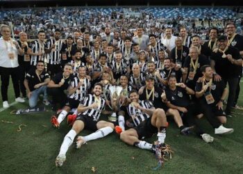 أتلتيكو مينيرو يحرز لقب كأس السوبر البرازيلية