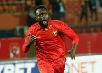 أبطال إفريقيا: المريخ يحسم القمة السودانية أمام الهلال