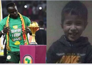 ساديو ماني يهدي لقب الكان للطفل ريان