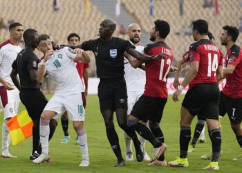 منير الحدادي بعد الإقصاء من الكان: “سنعود أقوى إن شاء الله في كأس العالم”