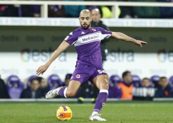 أمرابط يقود فيورنتينا للفوز على سبيتسيا في الدوري الإيطالي