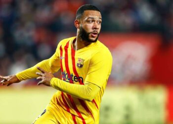 ديباي يقترب من الدوري الإيطالي