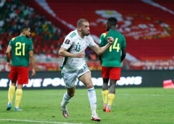 الجزائر تهزم الكاميرون في عقر دارها وتقترب بقوة من التأهل لكأس العالم 2022
