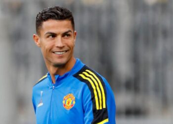 رونالدو يعود إلى تدريبات يونايتد