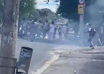 قتيل في مشاجرة بين مشجعي كرة قدم في البرازيل