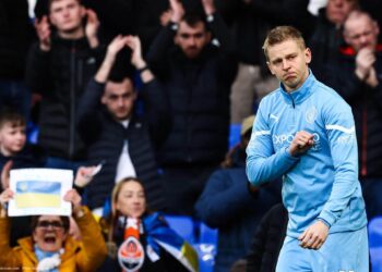 زينتشنكو يستغرب صمت لاعبي روسيا تجاه الحرب