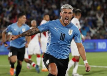 تأهل الأوروغواي والإكوادور إلى كأس العالم 2022