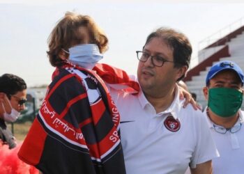 هشام أيت منا يستقيل من رئاسة شباب المحمدية