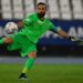 كلاوديو برافو يجدد عقده مع بيتيس موسماً إضافياً