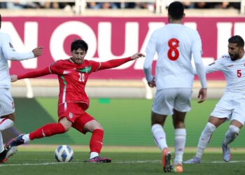 الاتحاد الإيراني يخشى حظر مشاركته في كأس العالم 2022