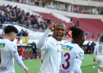 أيوب الكعبي يسجل هدفين ويتصدر ترتيب هدافي الدوري التركي