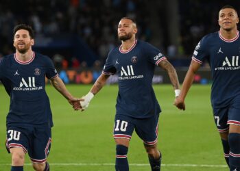نيمار الأعلى أجراً في سان جيرمان بأربعة ملايين يورو شهرياً
