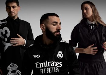 ريال مدريد يواجه برشلونة بقميص أسود