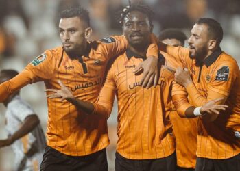 القرعة تضع نهضة بركان في مواجهة حارقة في كأس الكاف