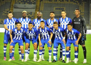 اتحاد طنجة يفسخ عقد مدربه الأرجنتيني غاموندي