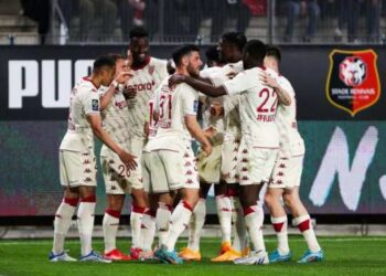 الدوري الفرنسي: موناكو يواصل انتفاضته ويعزز حظوظه في بطاقة دوري الابطال