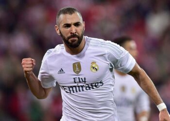 بنزيما يدخل قائمة أساطير ريال مدريد