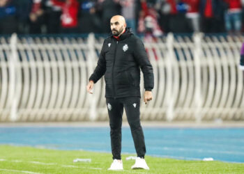 الركراكي يسعى إلى تكرار إنجاز عموتة مع الوداد