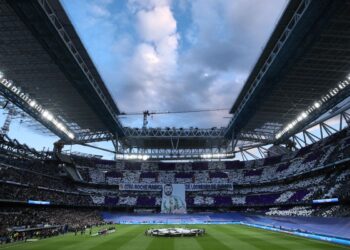 ريال مدريد يوقع اتفاقاً بقيمة 360 مليون يورو