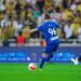 الهلال يهزم الاتحاد بثلاثية ويشعل صراع اللقب في الدوري السعودي