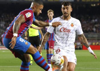 برشلونة يحقق فوزاً صعباً على مايوركا وينفرد بوصافة الليغا