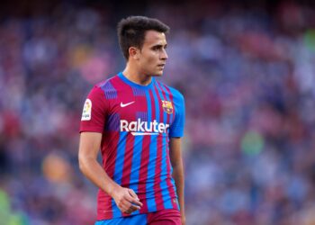 غارسيا مدافع برشلونة يخضع لعملية جراحية