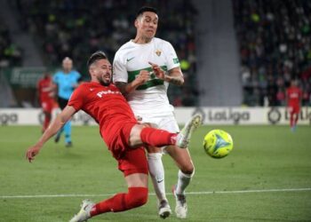 أتلتيكو مدريد يهزم إلتشي في الدوري الإسباني